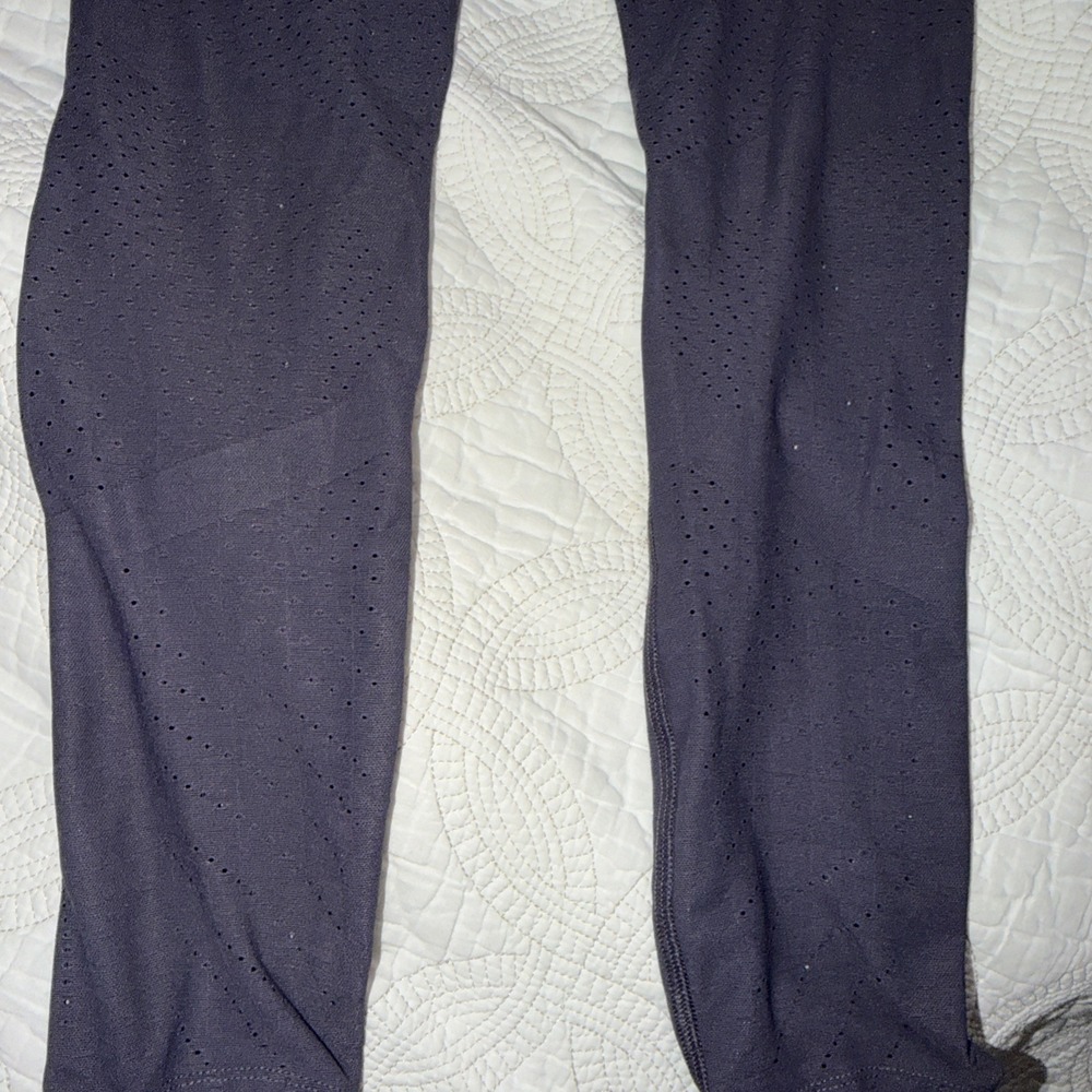 Nike‎ Running Lux Dri Fit Leggings Sz Small Purple Breathable Ankle Length - Picture 8 of 8